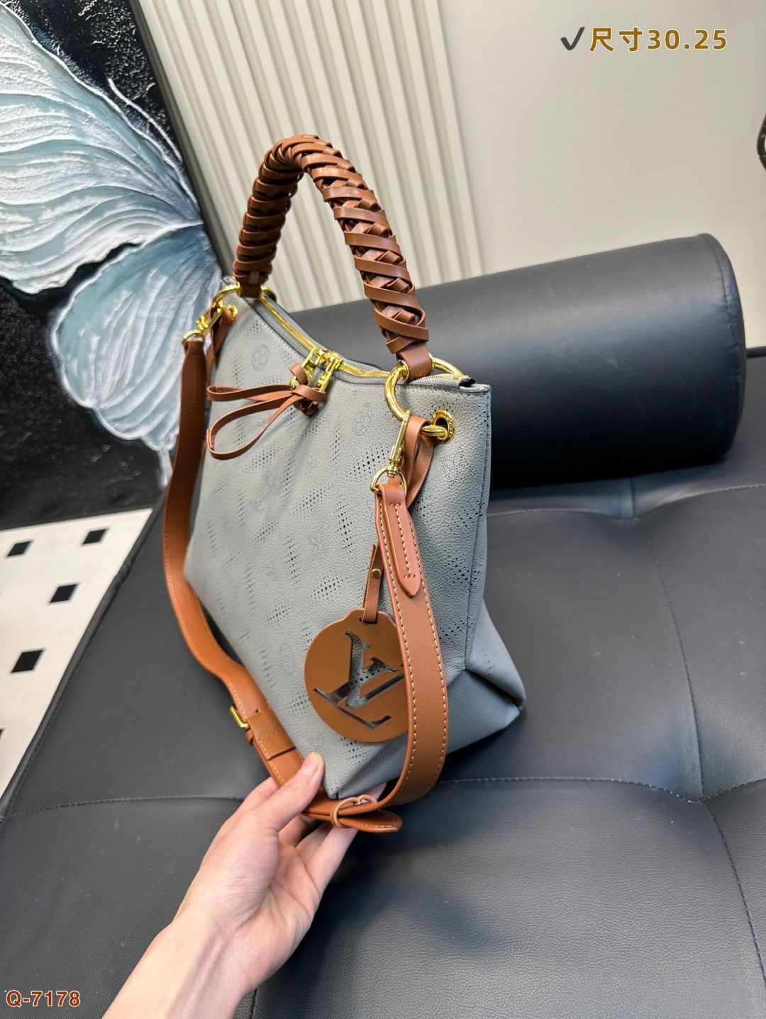 ハンドル編みムーブミーバッグ クラシックでバラエティ豊かなエレガントな一品