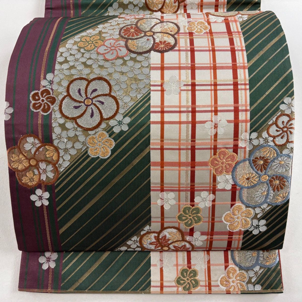 袋帯 美品 秀品 華文 草花 金銀糸 箔 金色 六通 正絹 【中古