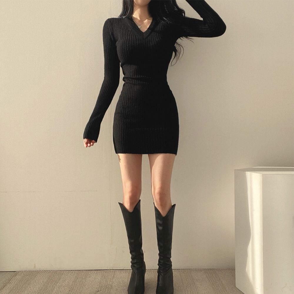 ミニ ニットワンピース スリムフィット 韓国 レディース Vネック