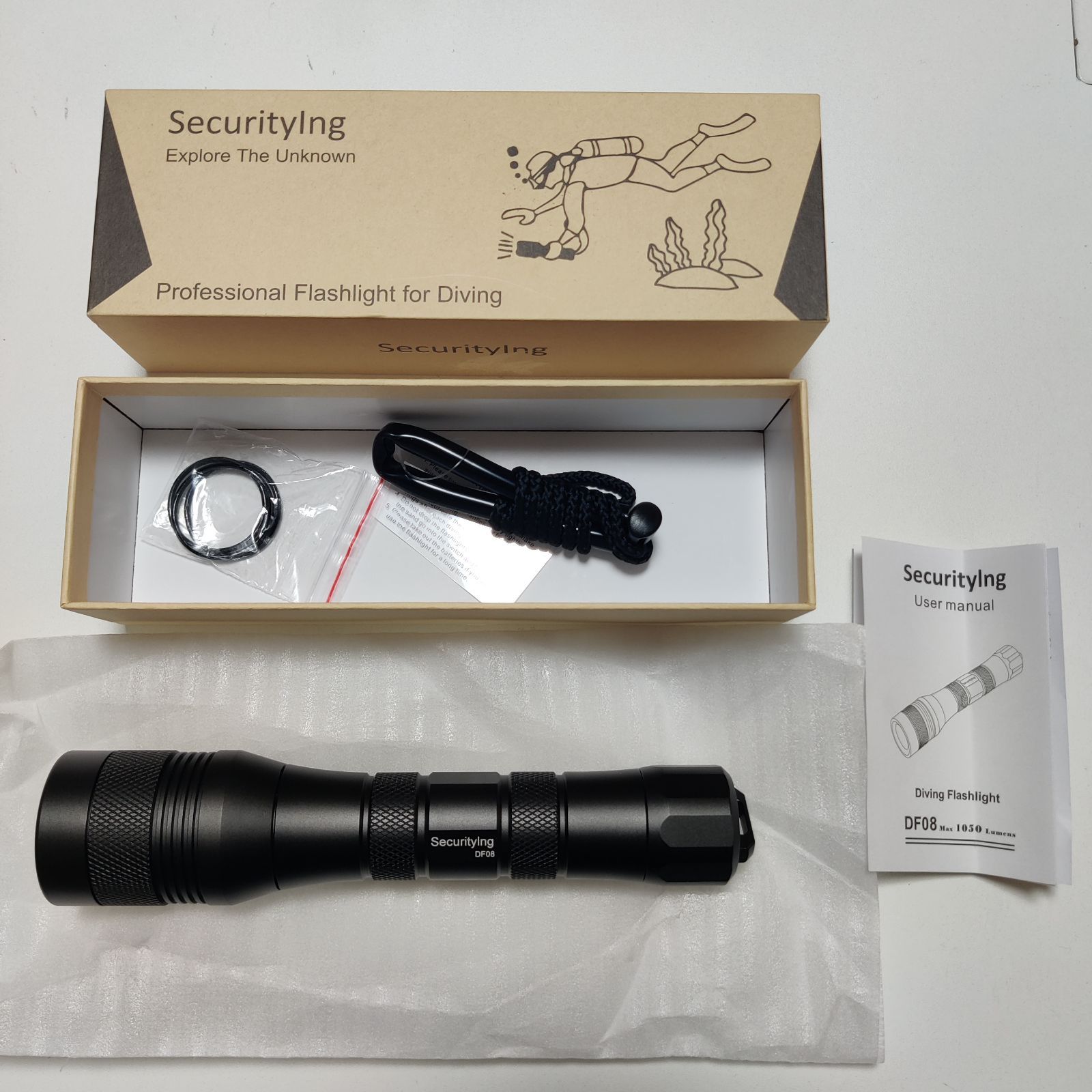 DF08 ダイビングライト 1050ルーメン 明るい U4 LED 水中ライト Amazon.co.jp: SecurityIng DF08 ダイビングライト 1050ルーメン