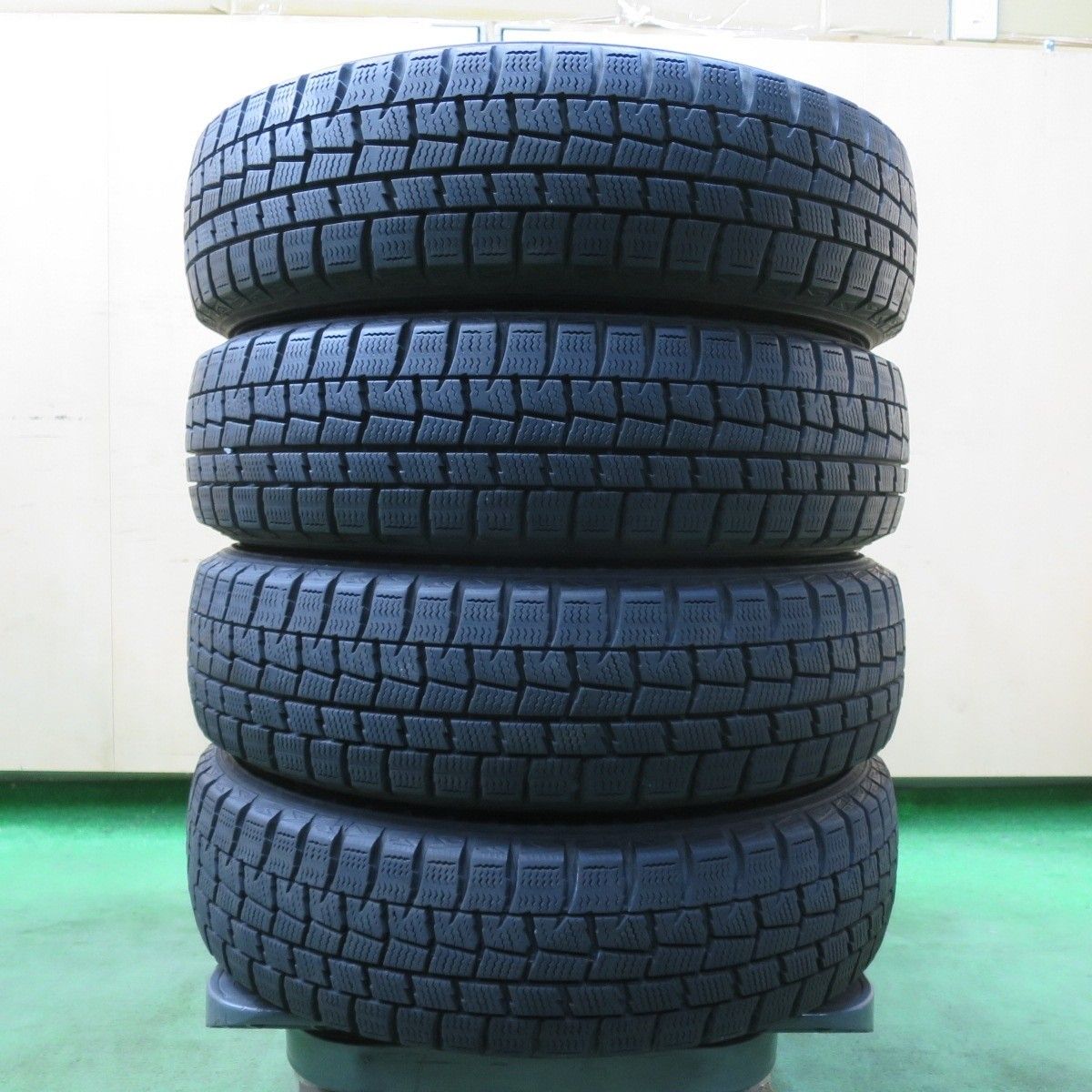 バリ溝!!☆ダンロップ☆155/65R13☆スタッドレスタイヤ4本セット