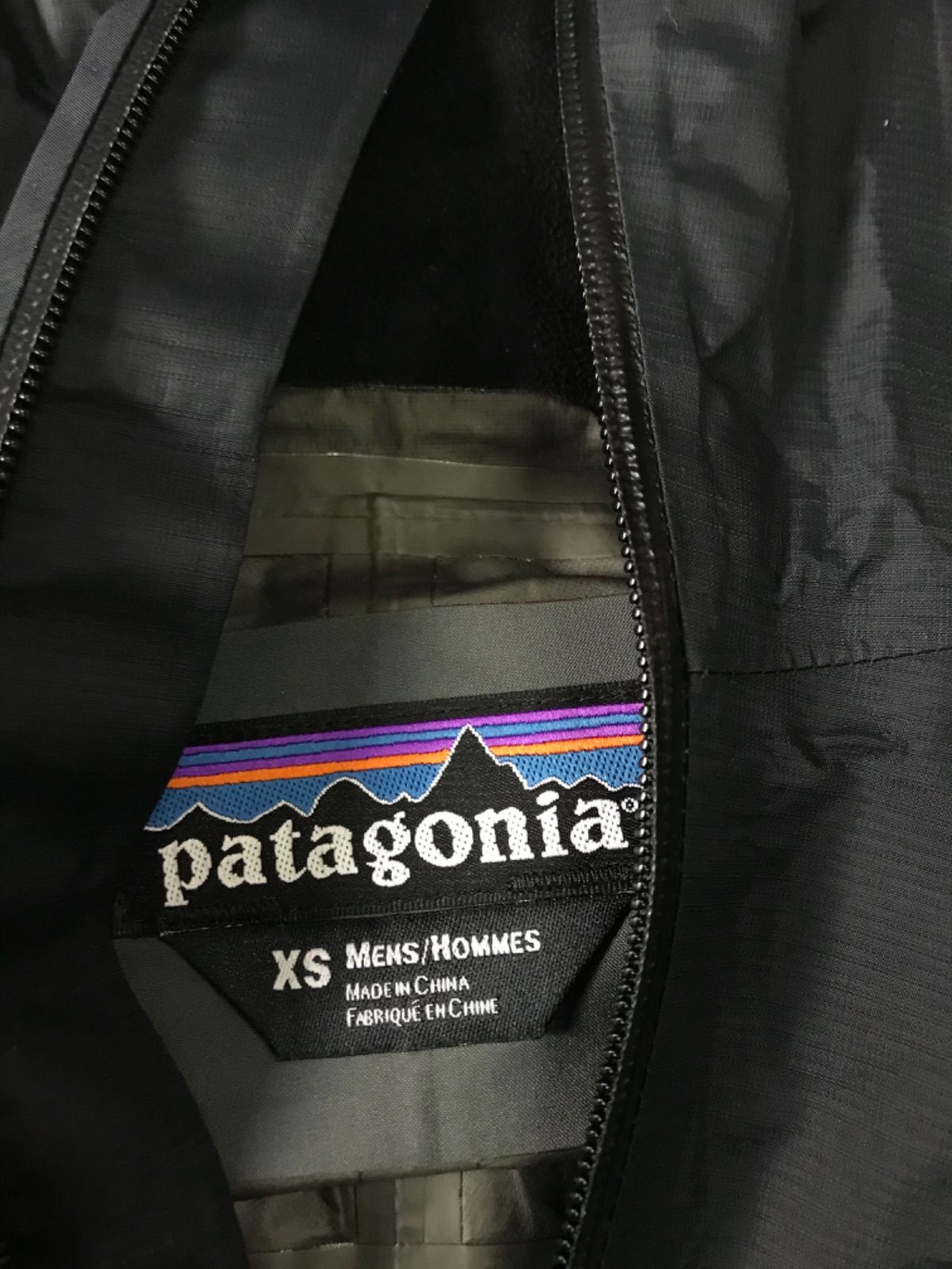 ロ*ん様 パタゴニア ゴアテックス スーパーセルジャケット アウター ブラック ロ*ん様 パタゴニア ゴアテックス スーパーセルジャケット アウター