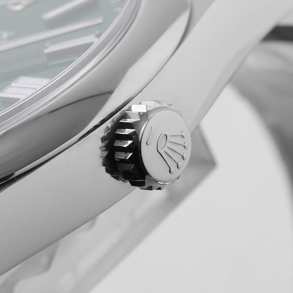 O*D様 目玉価格！【レアモデル完動美品】G-SHOCK GAW-100AR ワ