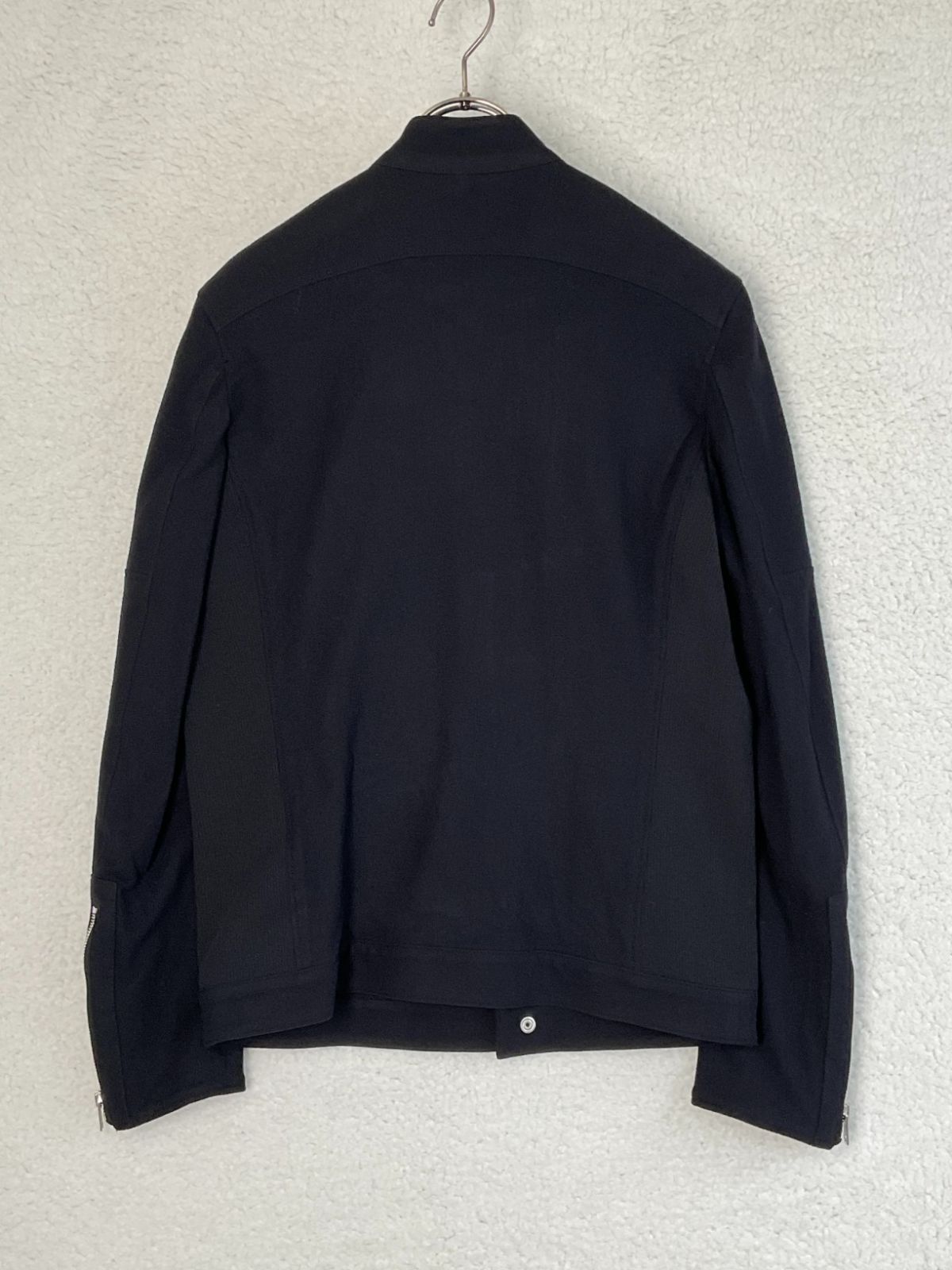 1PIU1UGUALE3 4 ブラック Ribbed Panel Riders Blouson リブ切り替え 