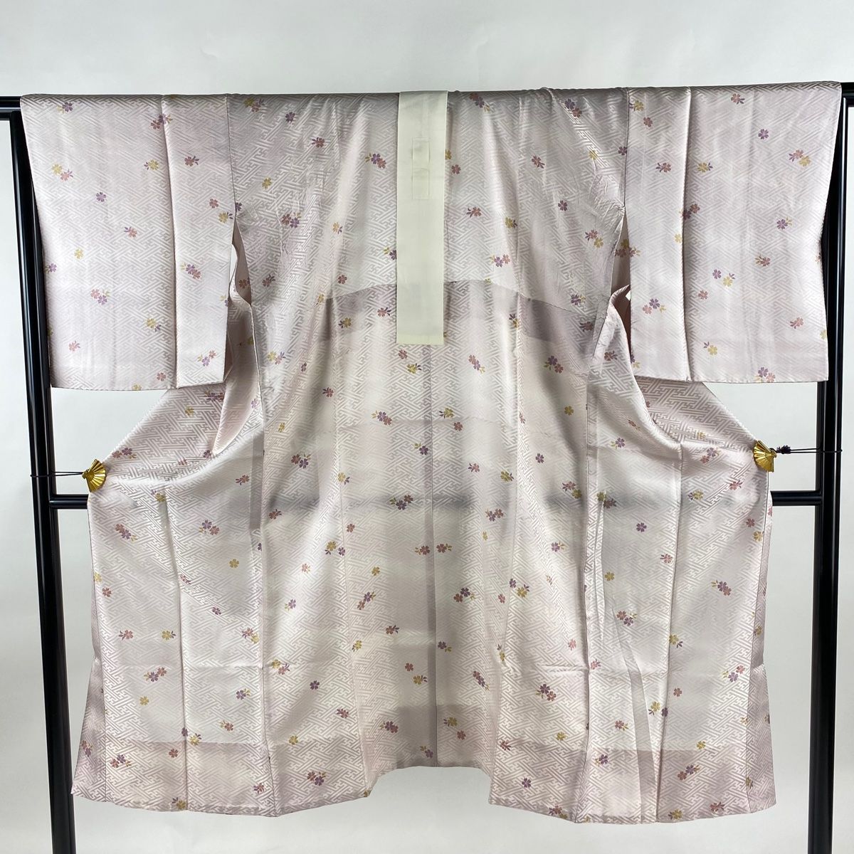 長襦袢 身丈122cm 裄丈67cm M 桜 地紋 ぼかし 薄紫 正絹 秀品