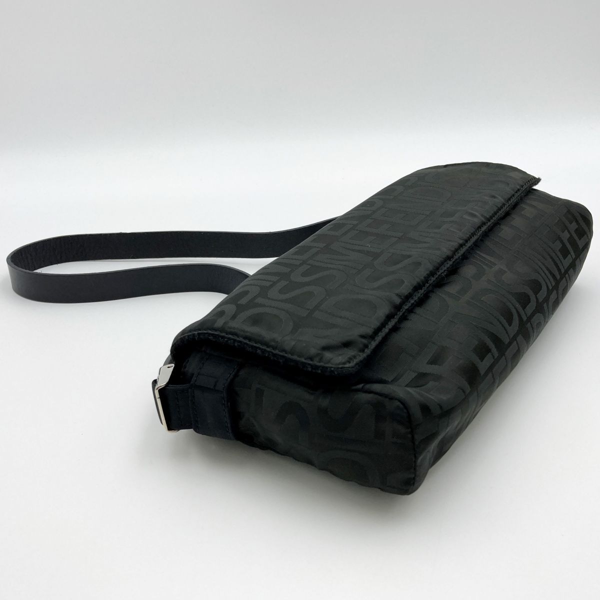 中美品 FENDI フェンディ FENDISSIME フェンディシメ ショルダーバッグ  