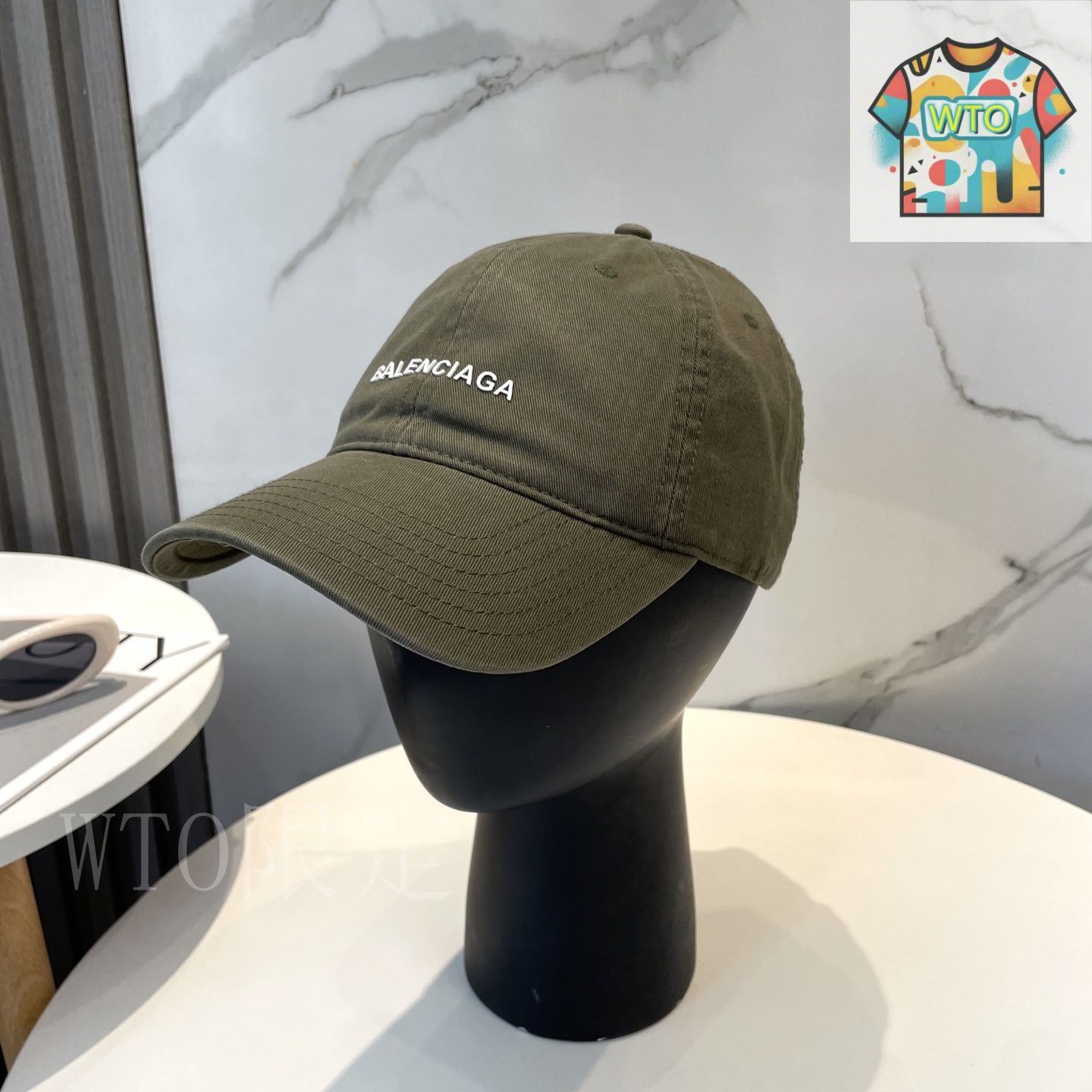 値下げ！BALENCIAGA ベースボールキャップ グリーン BALENCIAGA キャップ 緑 - メルカリ
