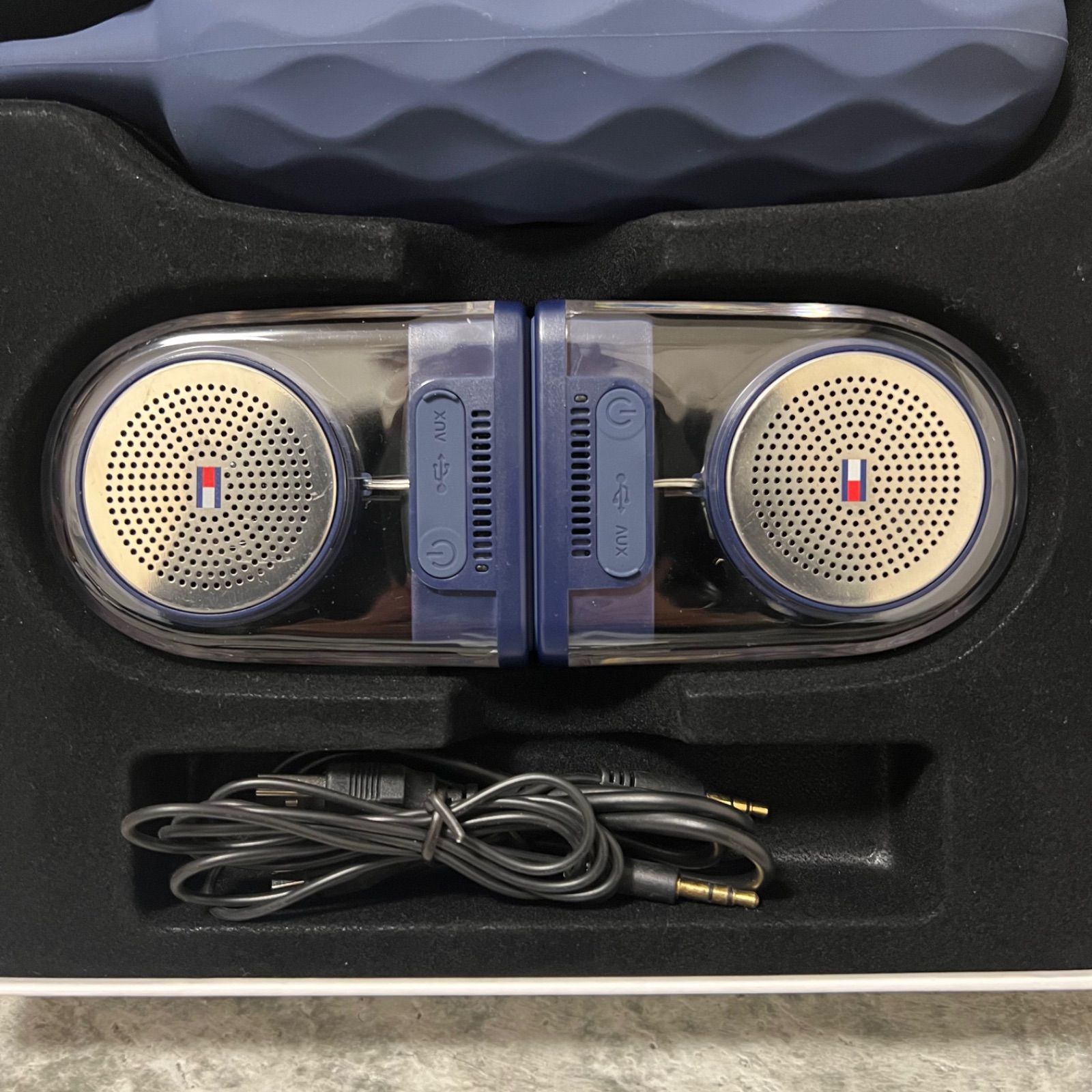 ☆海外限定☆ TOMMY HILFIGER ワイヤレス マグネット スピーカー