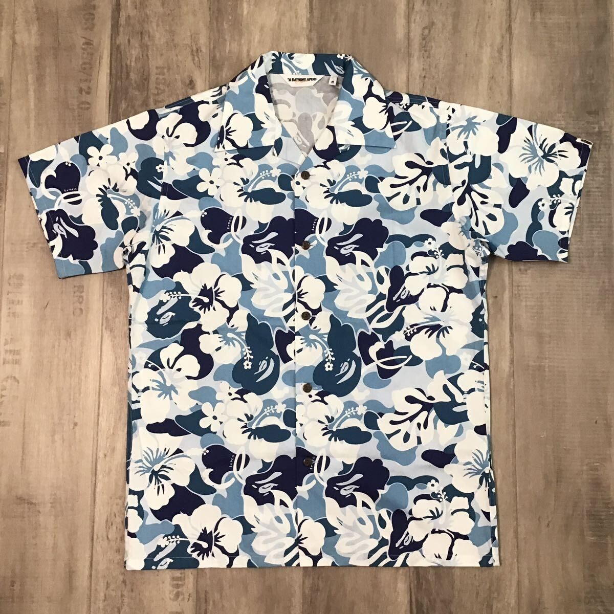格安即決 アロハシャツ Aloha camo Blue Mサイズ a bathing ape BAPE 半袖 トップス