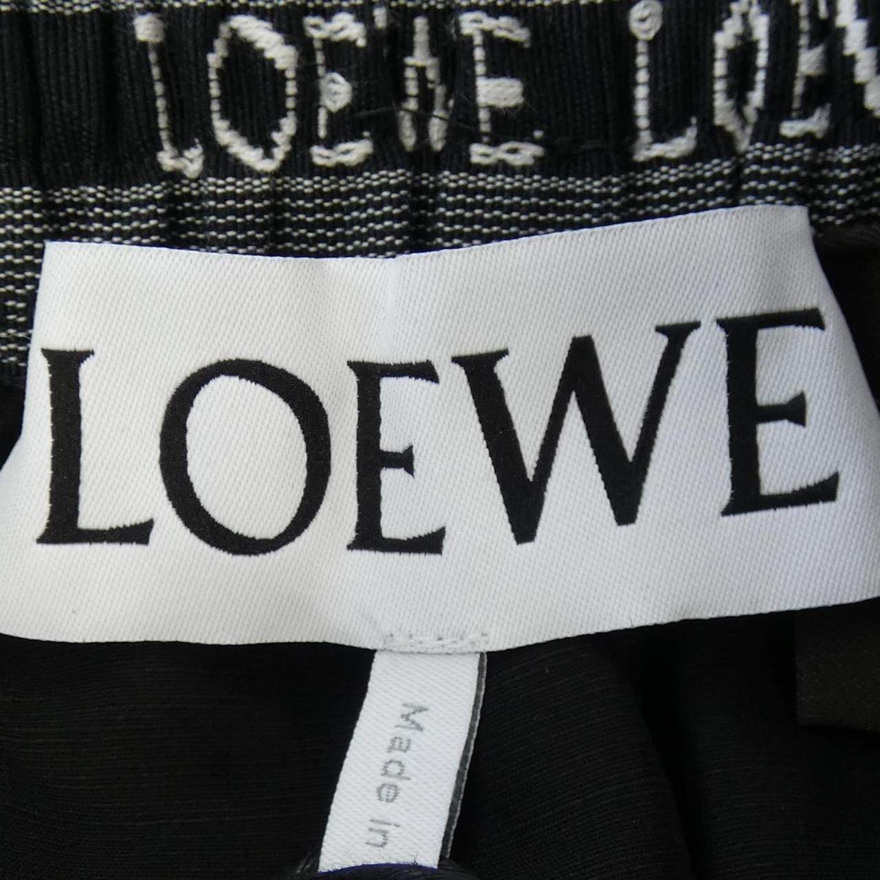 ロエベ LOEWE