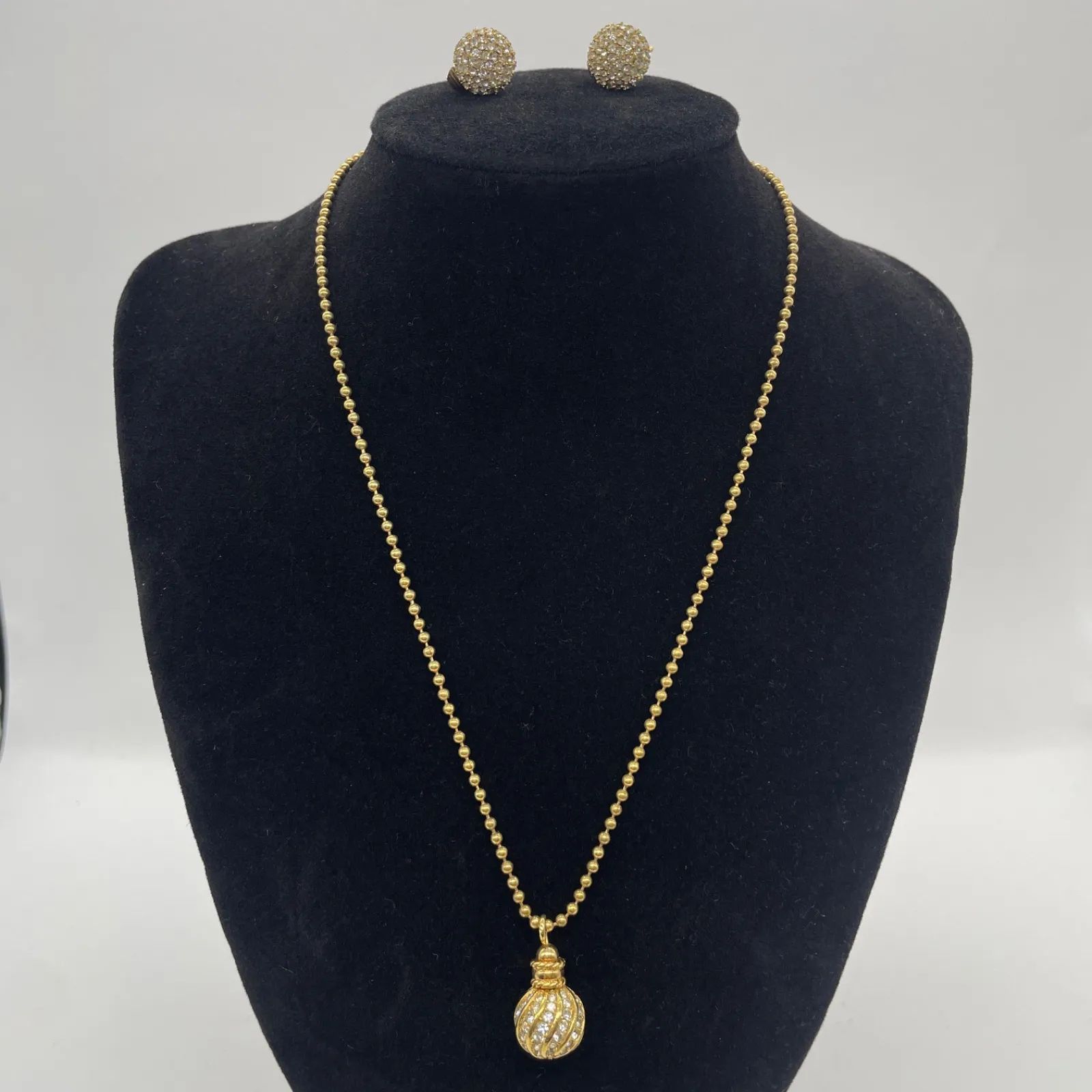 g8 Christian Dior ネックレスピアスセット レトロ ボール ストーン