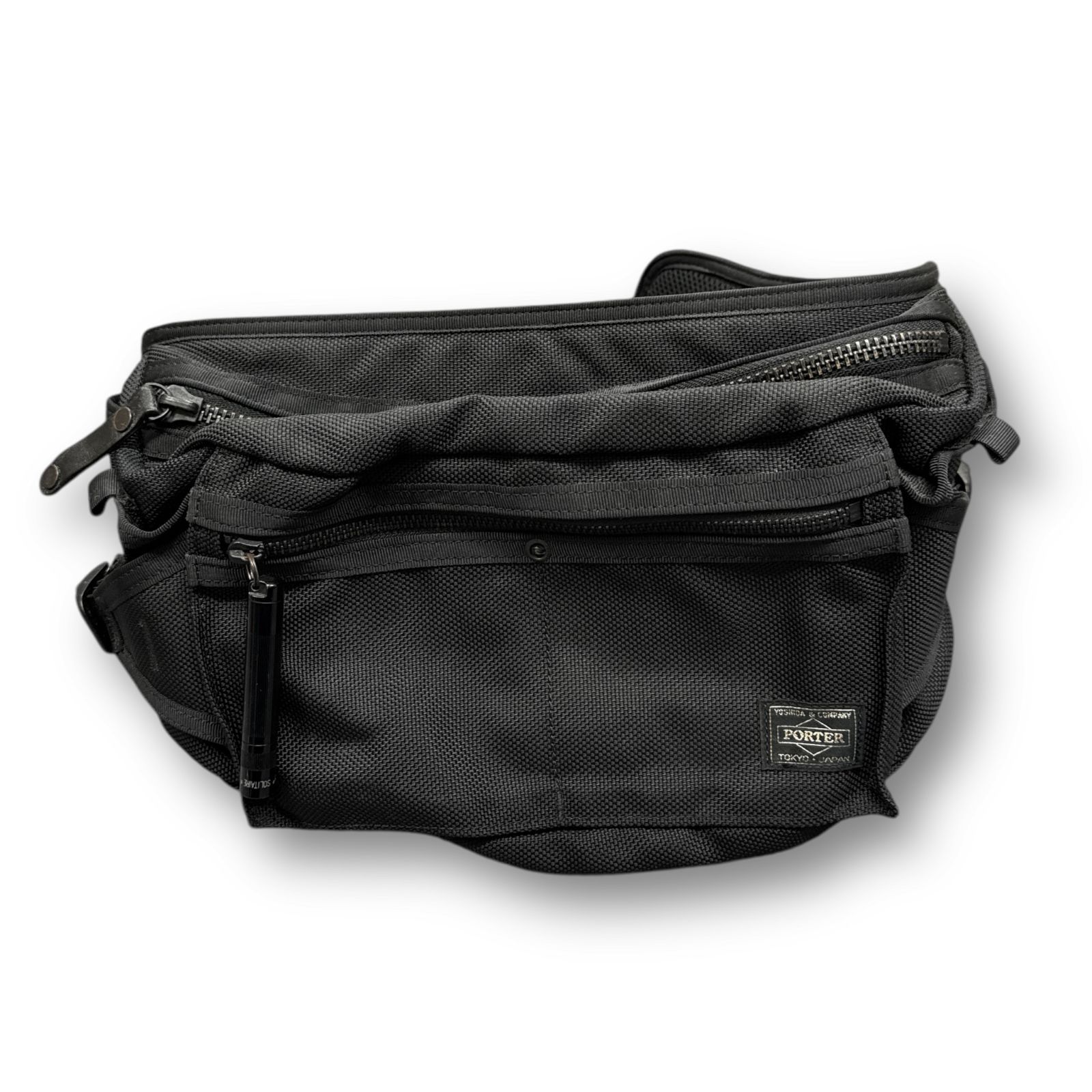 【廃盤品】PORTER HEAT 25 ボディバッグ 黒 マグライト ポーター HEAT(ヒート) WAIST BAG | 吉田カバンホームページ | YOSHIDA & Co.