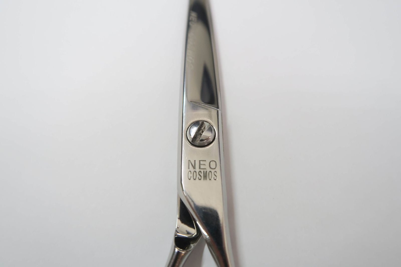 Bランク【光シザー HIKARI ヒカリ】 NEO COSMOS 143 シザー 美容師