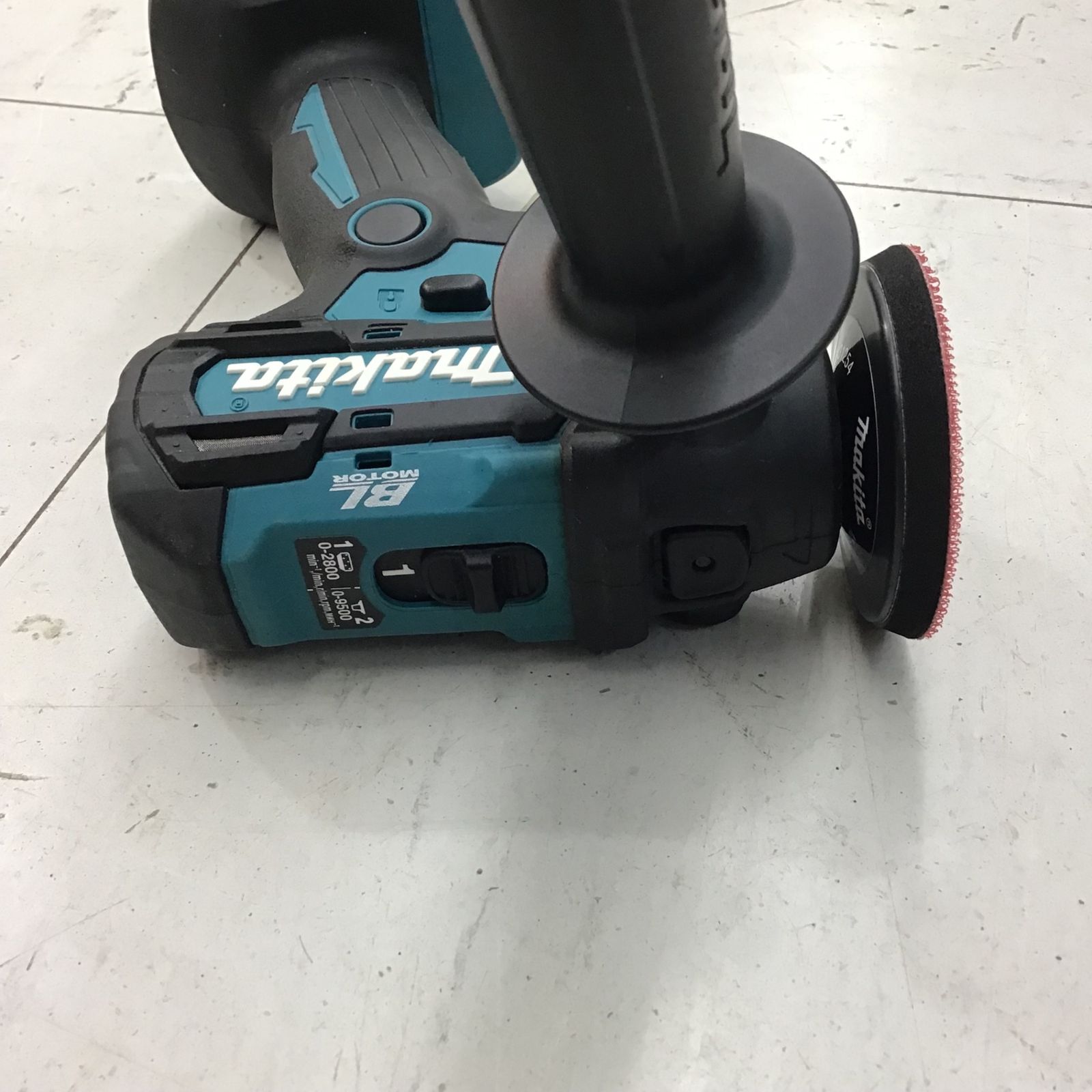 中古美品】 マキタ/makita コードレスサンダポリッシャー・PV300DZ 【鴻巣店】 - スーパーセール限定