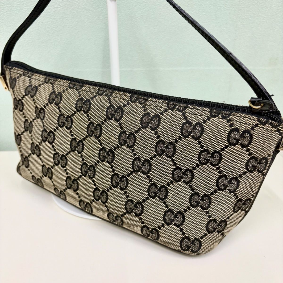 GUCCI】グッチ アクセサリーポーチ ミニバッグ GGキャンバス ベージュ