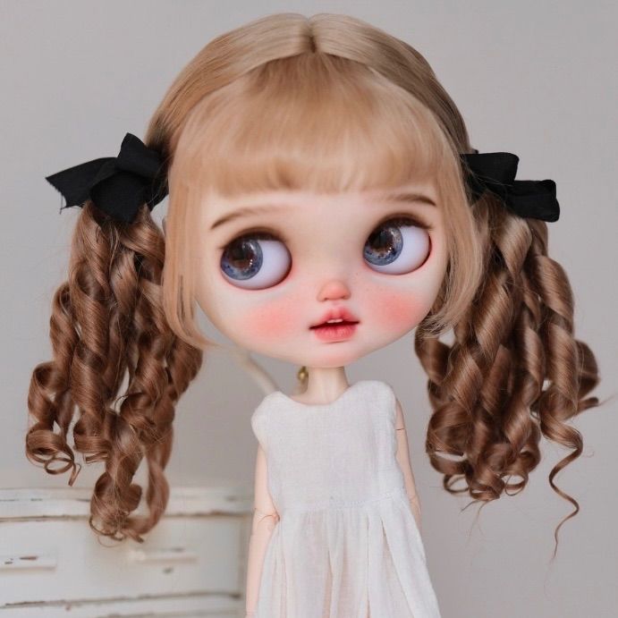 ブライス ウィッグ モヘアウィッグ 海外作家 カーリー ツインテール  