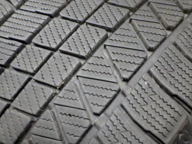 SP840 F◆ ● 製造 約8部山●BS BLIZZAK VRX3●235 50R18●4本 WWW_OLIVIERBERNSTEIN_COM