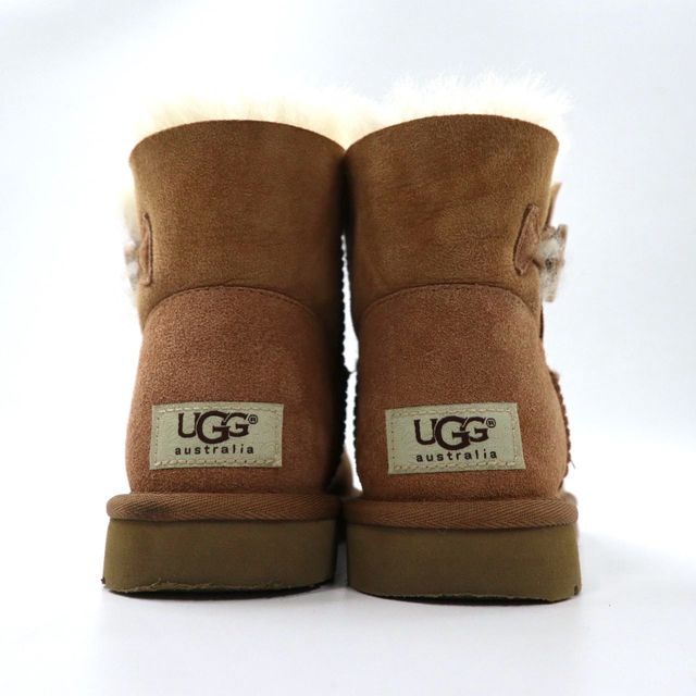 UGG ショート ムートンブーツ 23cm ベージュ スエードレザー WOMENS MINI BAILEY BUTTON 3352