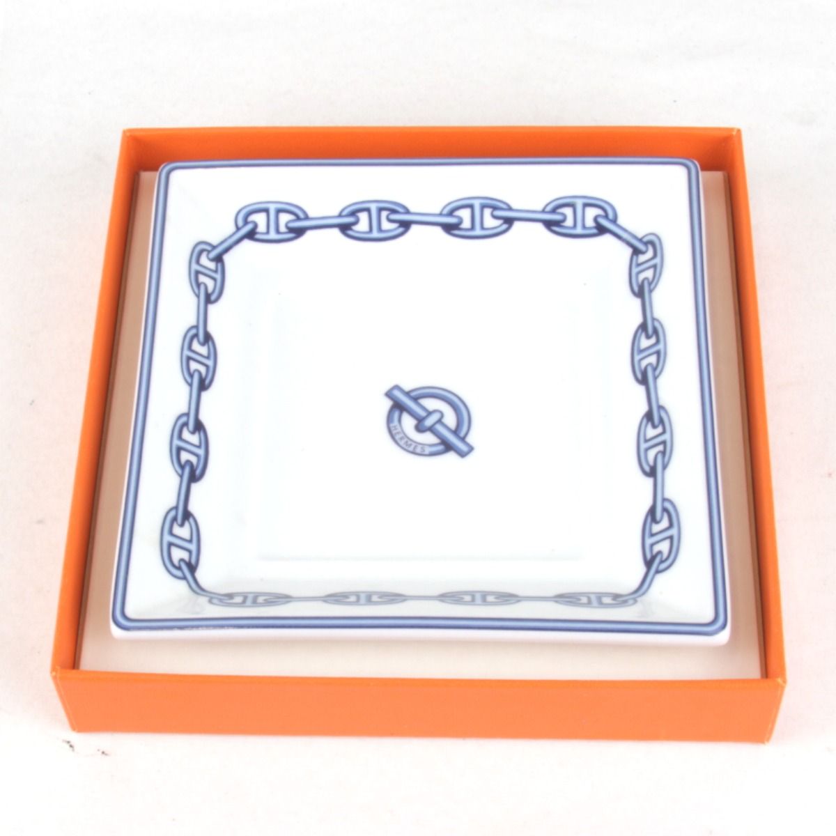 良品『USED』 HERMES エルメス シェーヌダンクル スクエアプレート 箱