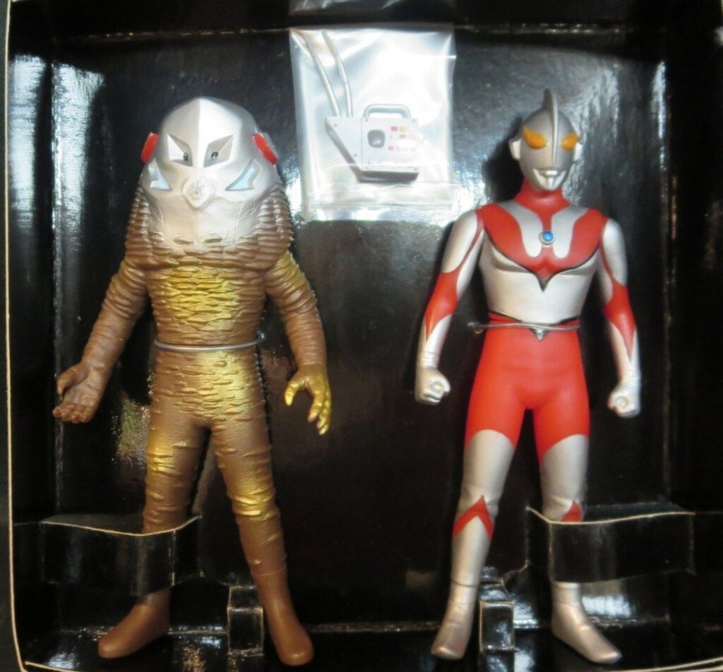 バンダイ ウルトラ怪獣シリーズ ザラブ星人&ニセウルトラマン