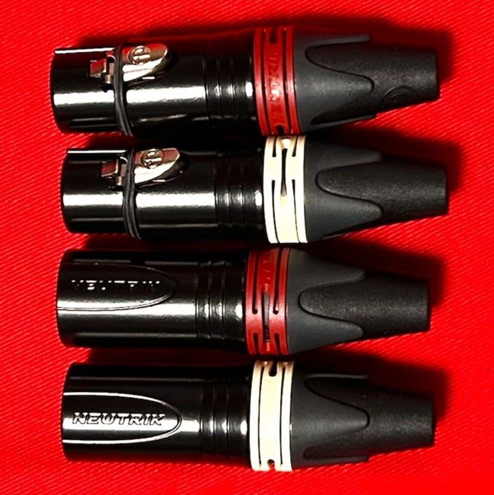 XLR