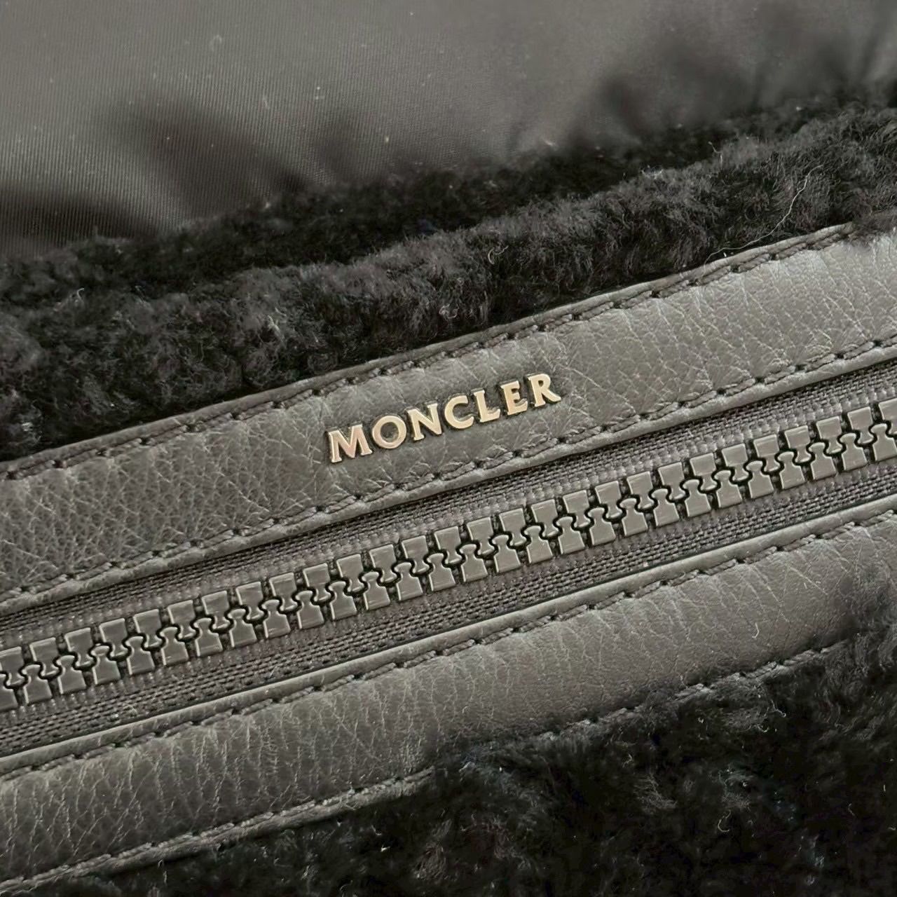 MONCLER モンクレール リュックサック 黒 バックパック NEW