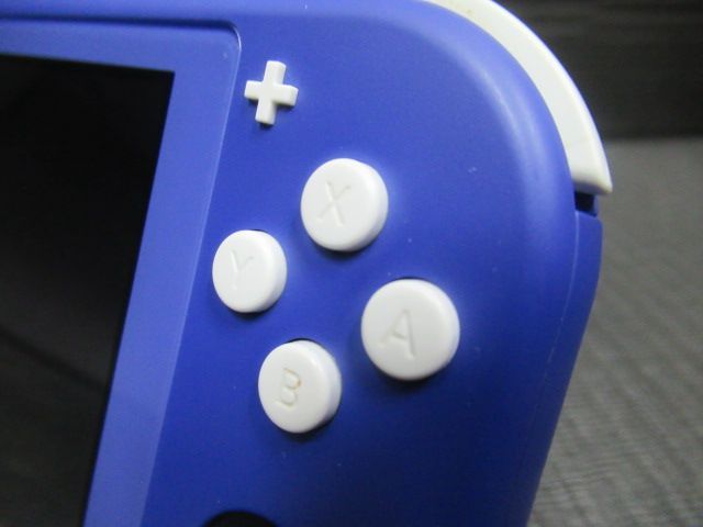 中古品 任天堂 Nintendo Switch Lite ニンテンドー スイッチライト