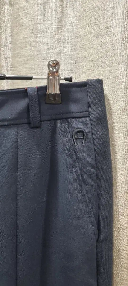 アイグナー レディース ジョガー 32 インチ