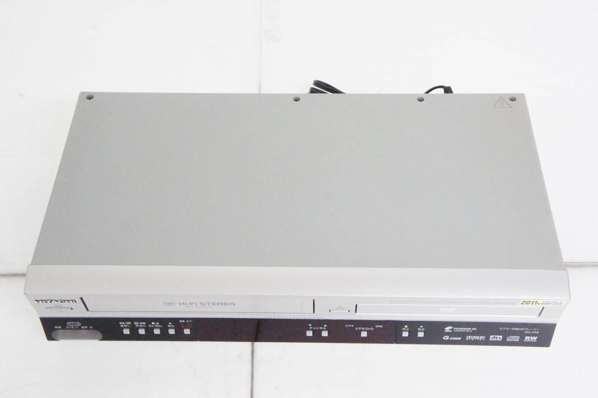 中古】日立HITACHI ビデオ一体型DVDプレーヤー DVDプレーヤー一
