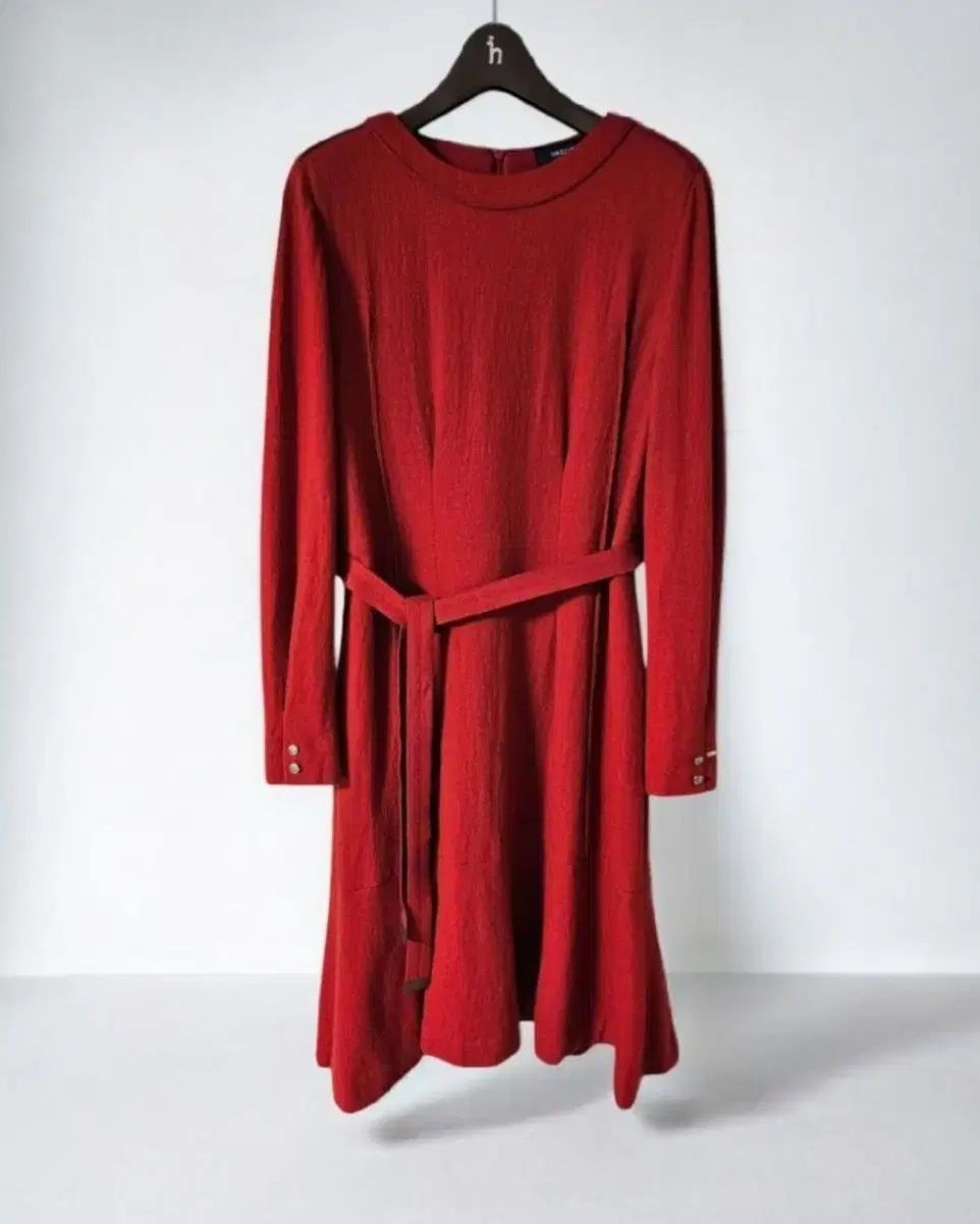 HAZZYS へジスレディース レッド ウール ベルト付き ワンピース ミディ丈 55 66