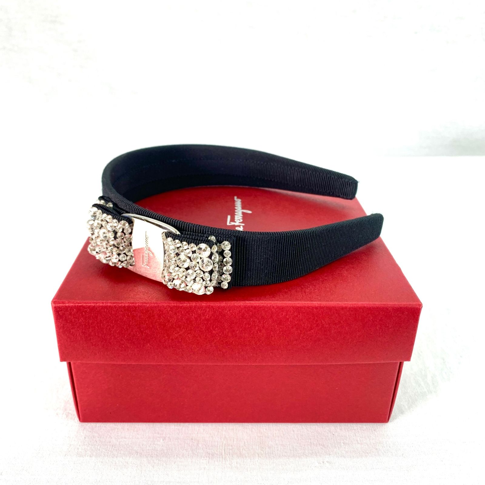 フェラガモ ビジュー リボン カチューシャ FERRAGAMO フェラガモ ヘア