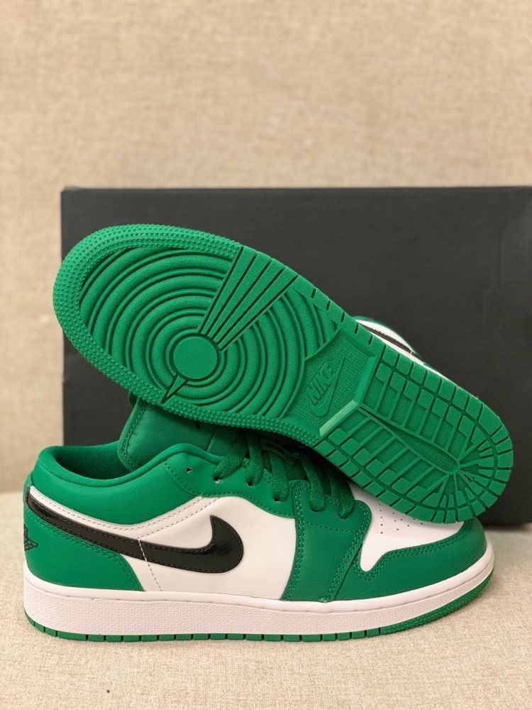 NIKE/ナイキ AIR JORDAN 1 LOW PINE GREEN　553560 301 グリーン