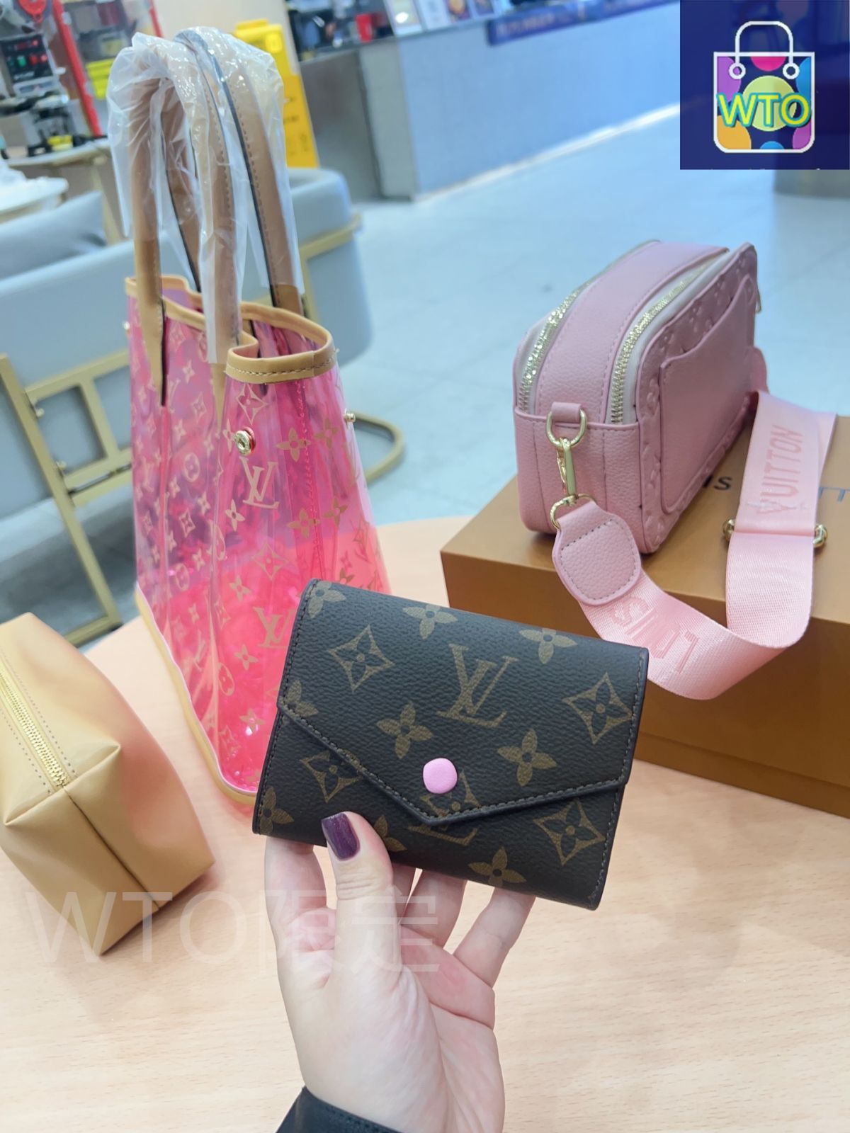 本日特価] TOP New 2025 高品質3点セット - Lv ピンクジェリー