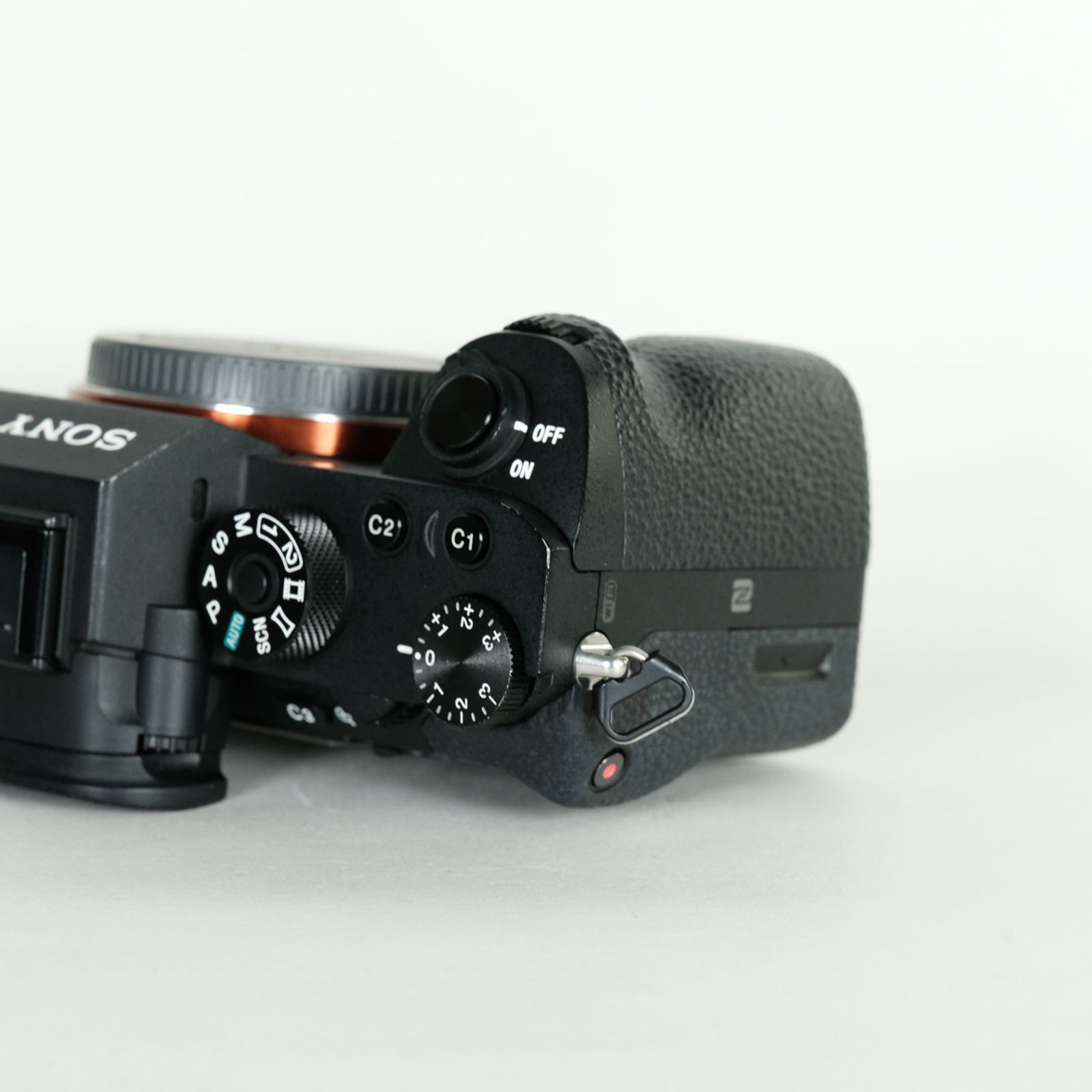 【極美品】ソニー SONY α7R Ⅱ (純正バッテリー２個) 良品｜バッテリー4個・別売りチャージャー・バッテリーグリップ
