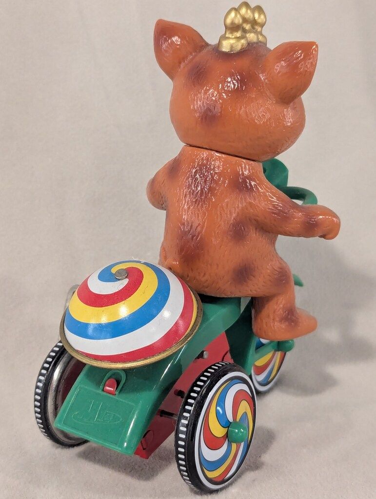 M1号 ガメラ 三輪車 黄/フィギュア ガメラ三輪車 ブルーグレーカラー