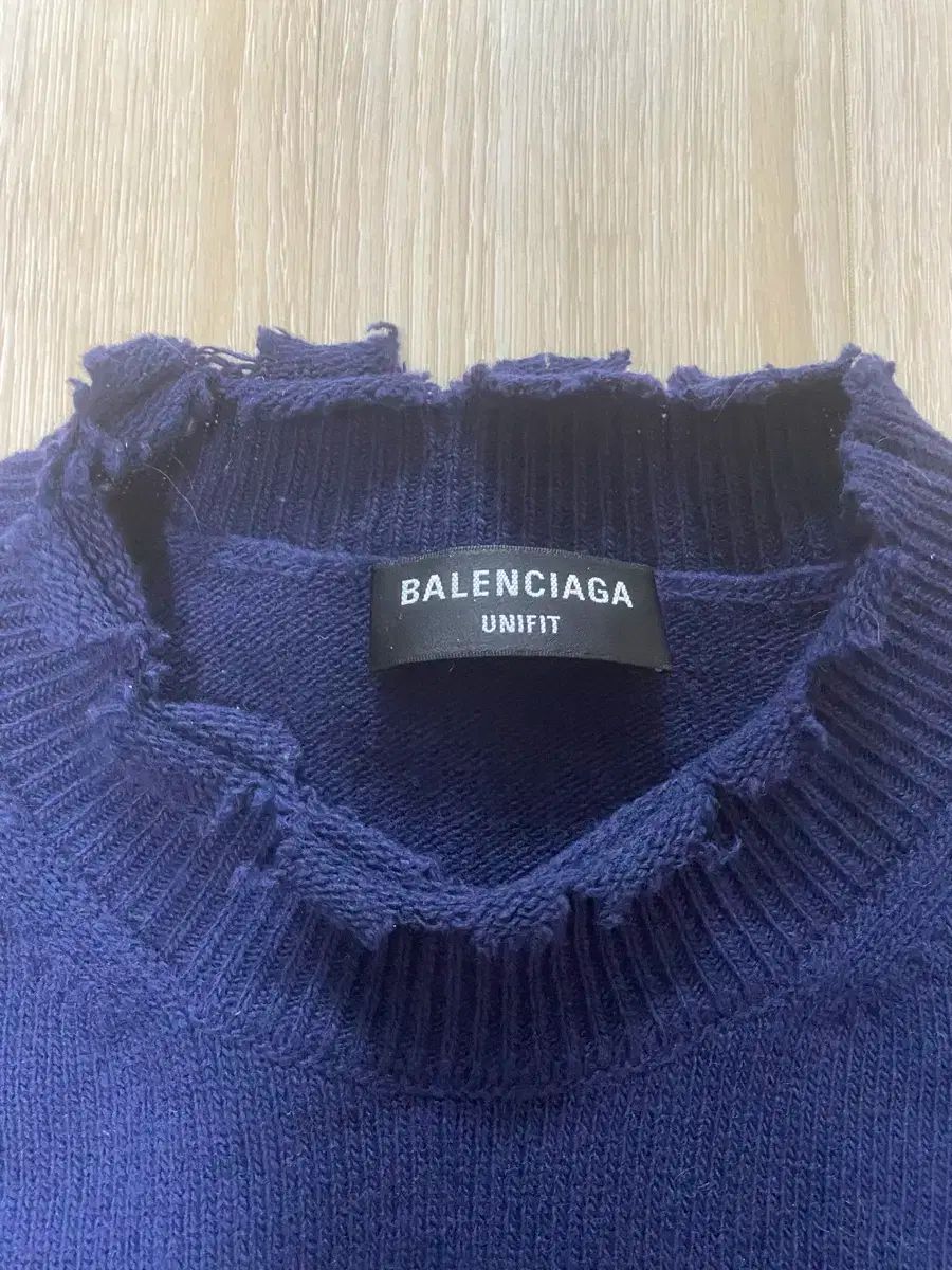 BALENCIAGA バレンシアガ