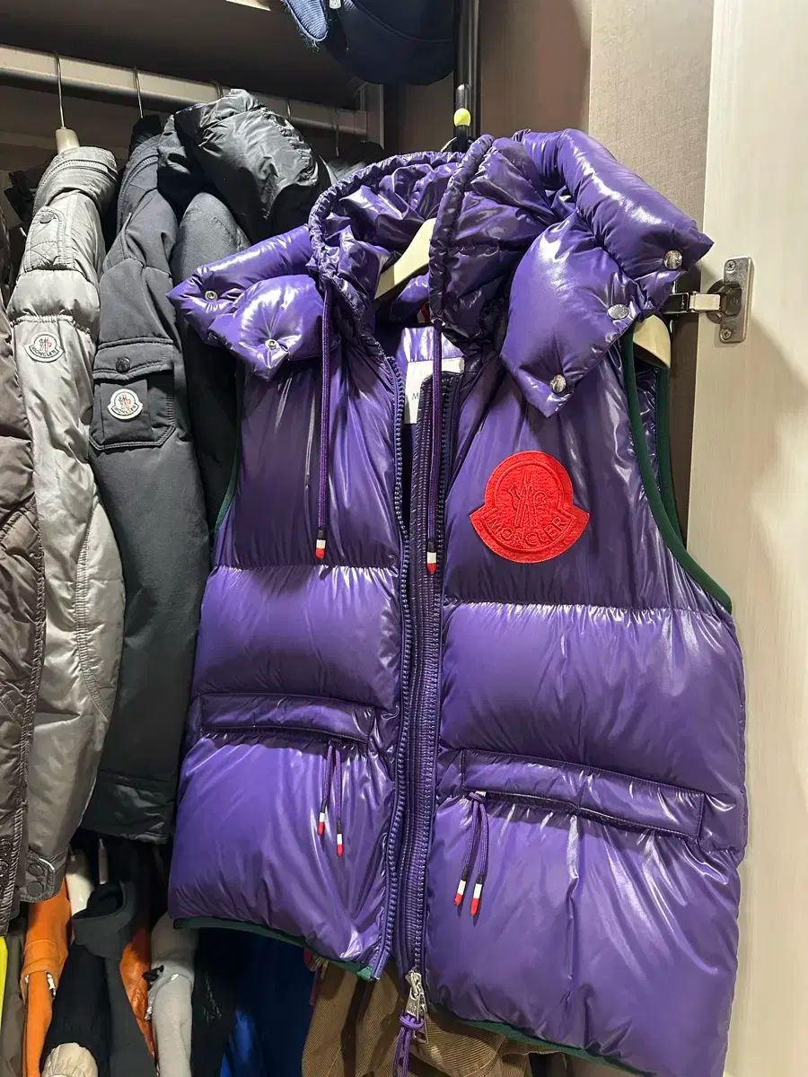 【雷市場（ポンジャン）商品韓国直送】 MONCLER(モンクレール) LORENT ダウンベスト