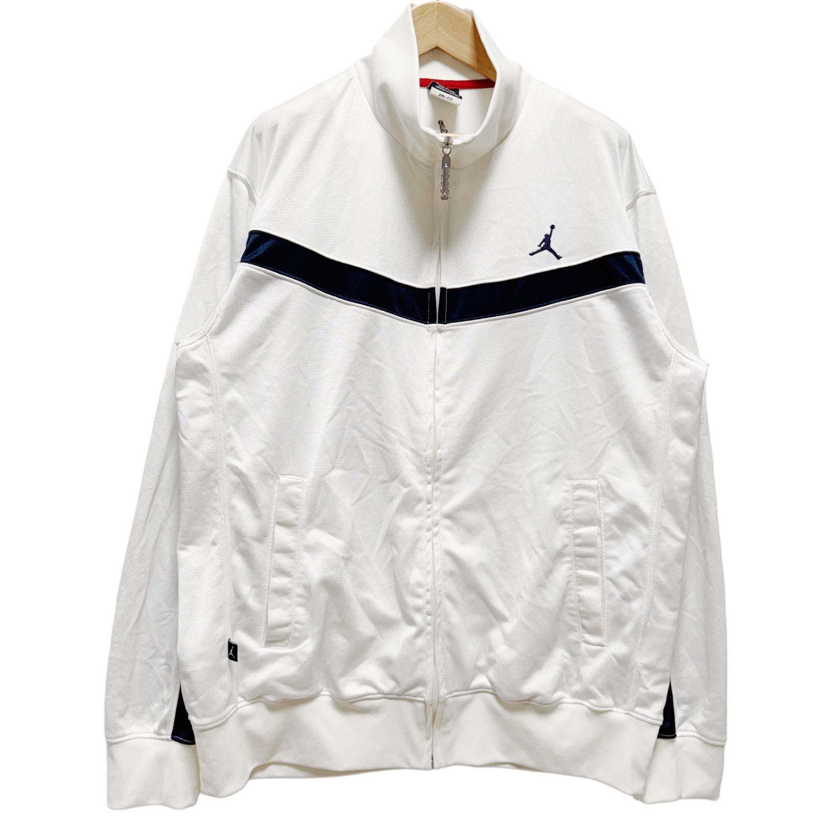ナイキ NIKE トラックジャケット Mサイズ Air Jordan エアジョーダン DRI-FIT ドライフィット 刺繍 ホワイト ネイビー 古着 D709