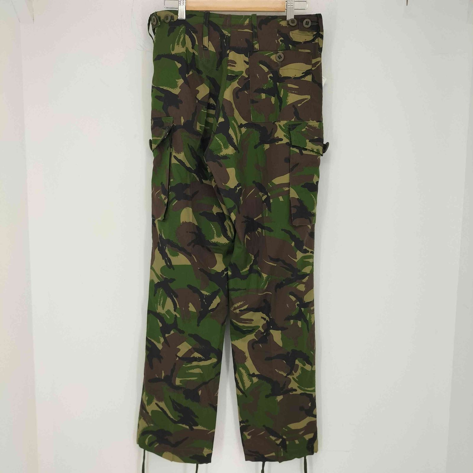 ユーズドフルギ USED古着 イギリス軍 COMBAT TROUSERS