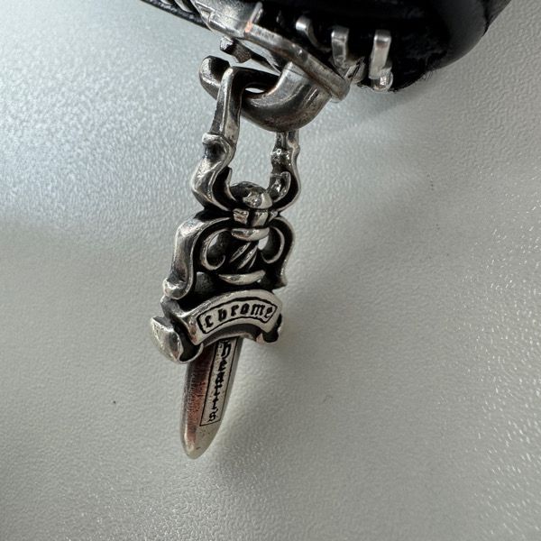 Chrome Hearts レザーコインケース　小銭入れ CHROME HEARTS/クロムハーツ ラウンドジップ レザーコインケース