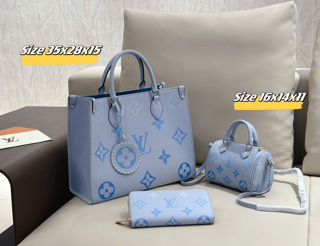 ブラックうさぎさん着ぐるみ猫ちゃんサコシュ コヤンイサムチョン