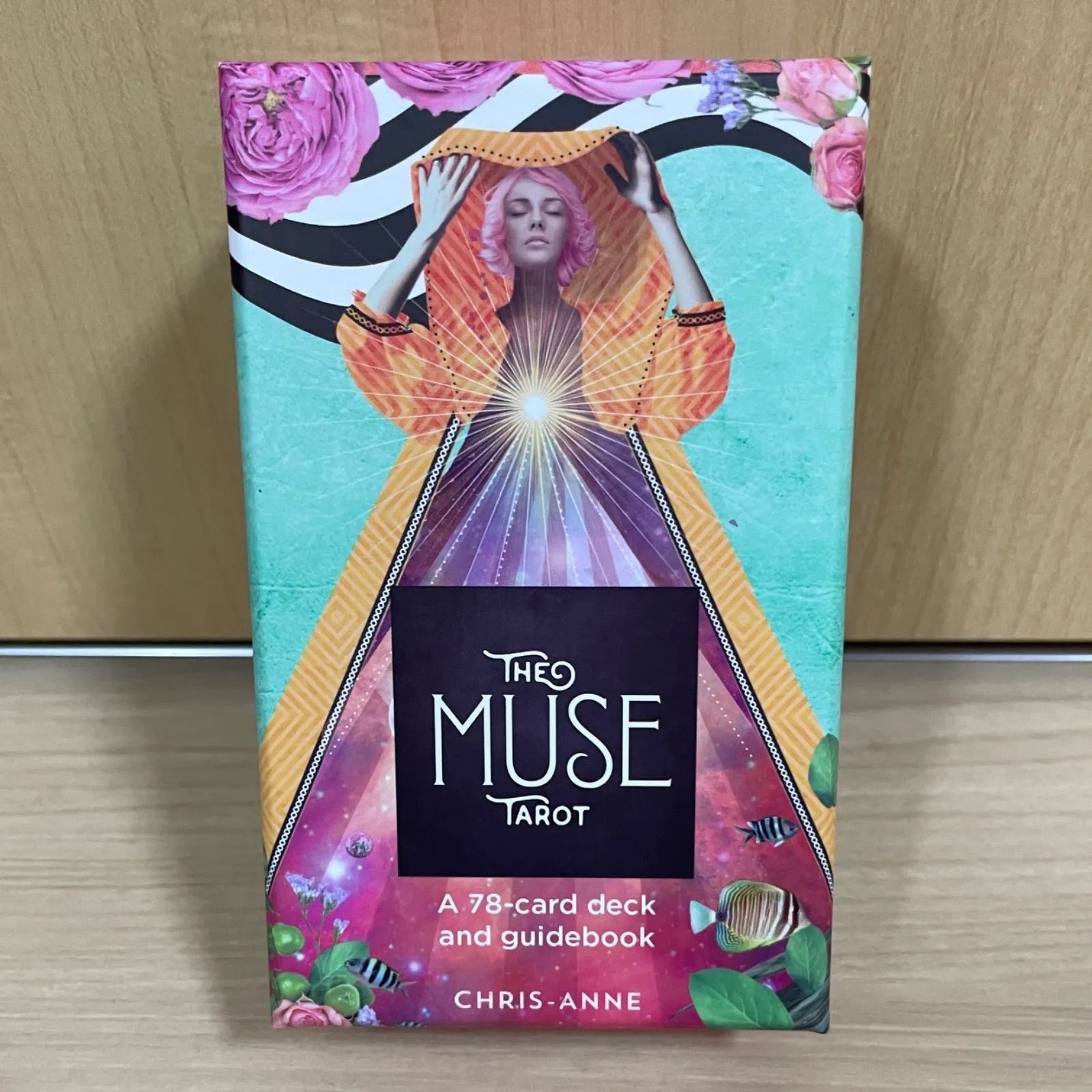 ミューズ タロット The Muse Tarot 限定品　激レア　専用解説本付