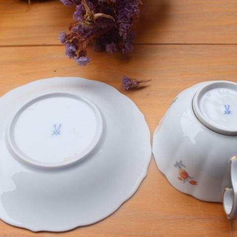 マイセン Meissen ベーシックフラワー 2つ花 カップ ソーサー 1級品 極