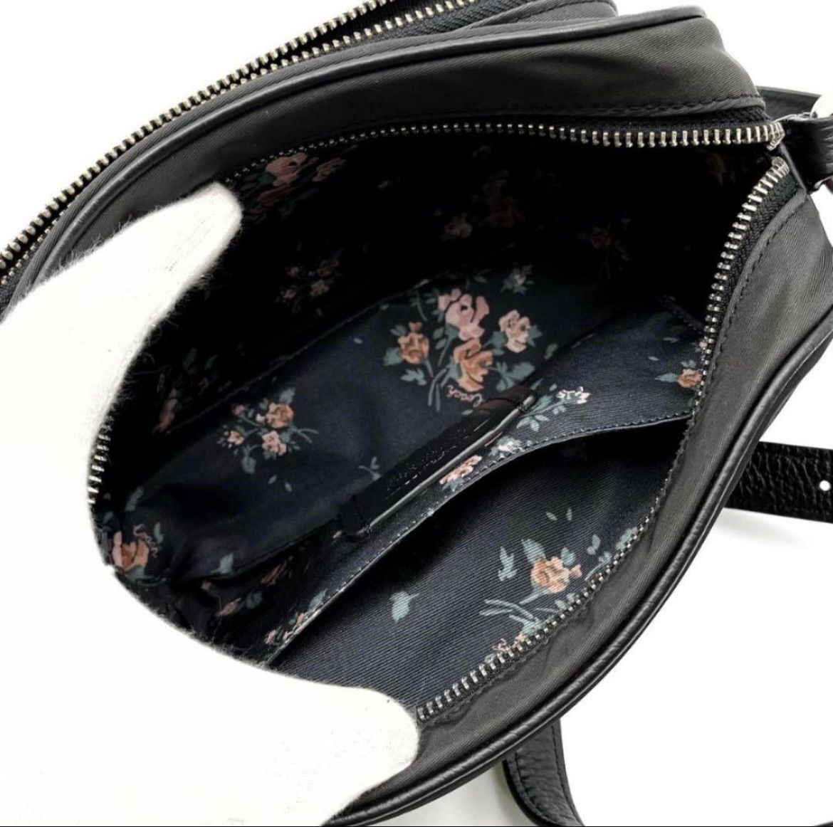 極美品COACHコーチバッグ 極美品<!-利用不可文字-!>COACH ショルダーバッグ 肩掛け 斜め掛け