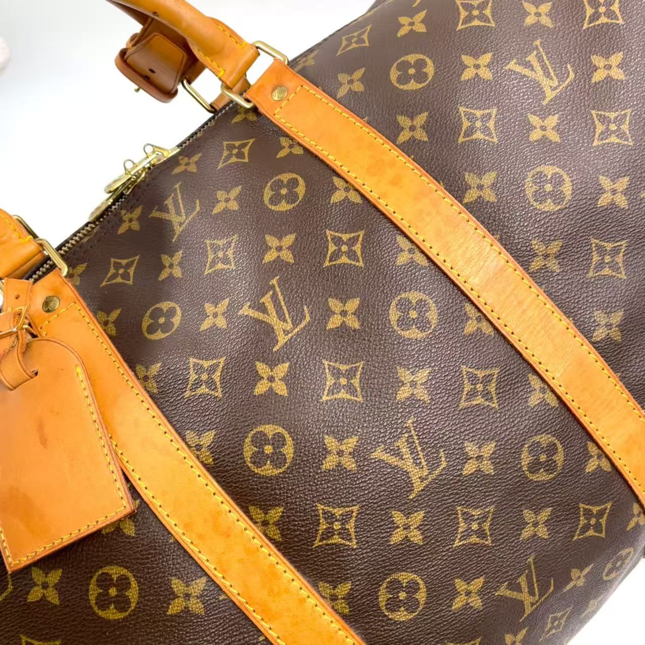 VUITTON キーポル