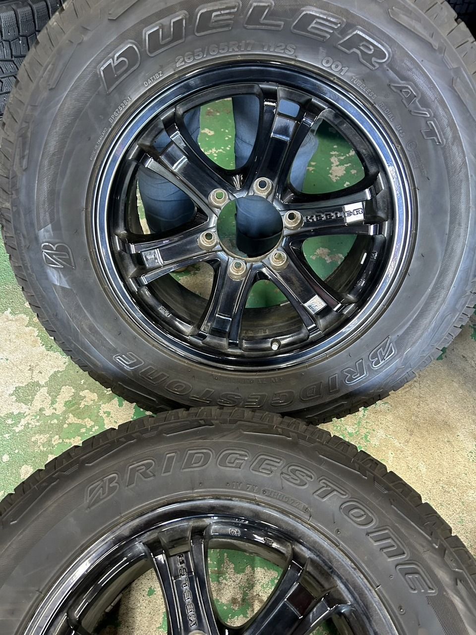 中古】265/65R17 ブリヂストン DUELER A/T＋Weds KEELER FORCE 17  