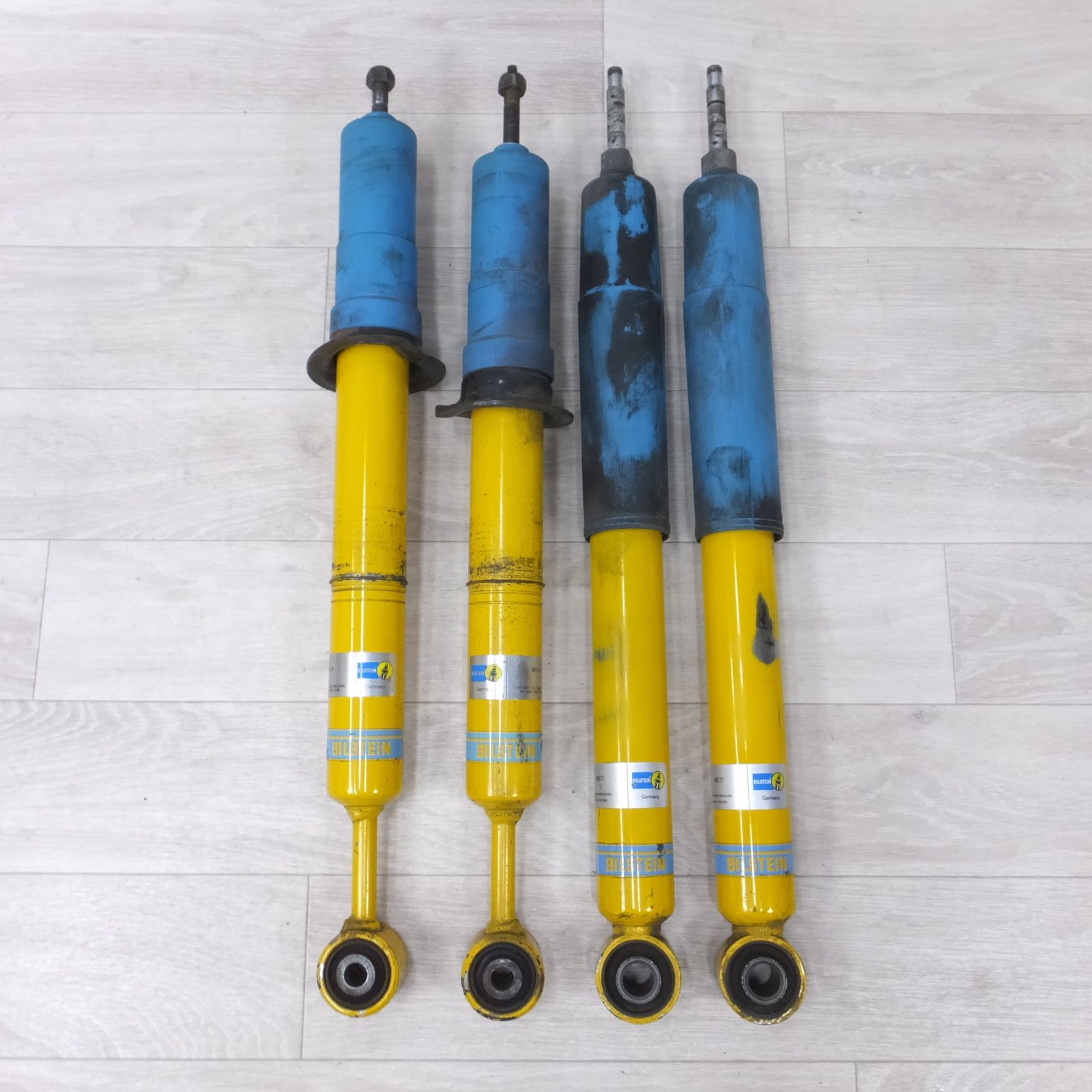 送料無料] ◇BILSTEIN ビルシュタイン トヨタ ランドクルーザープラド TRJ150W ガソリンモデル用 ショック BE5-3213J  BE5-3214J 一台分◇ - メルカリ