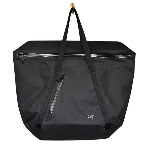 【新品 国内正規】ARC'TERYX GRANVILLE 30 CARRYALL Granville 30 Carryall Bag | Arc'teryx United States