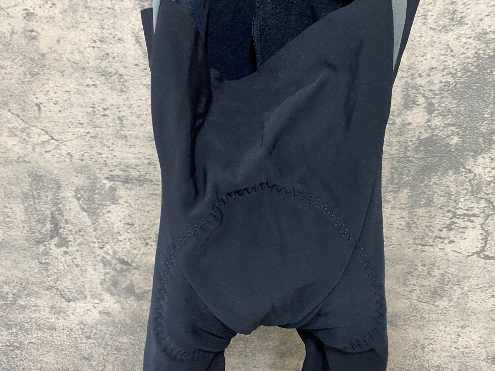 ビブニッカー 黒