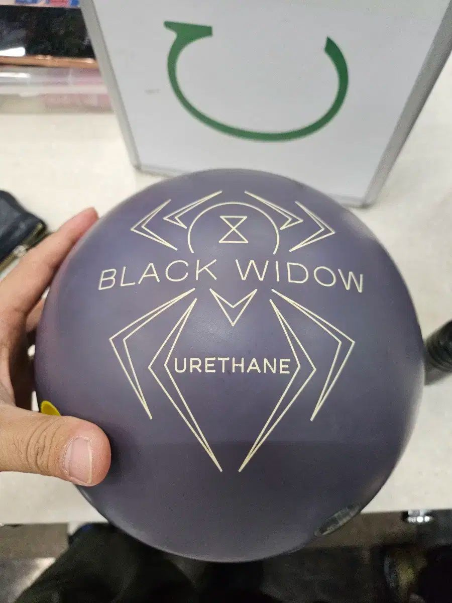 ブラックウィドウ グレー ウレタン15